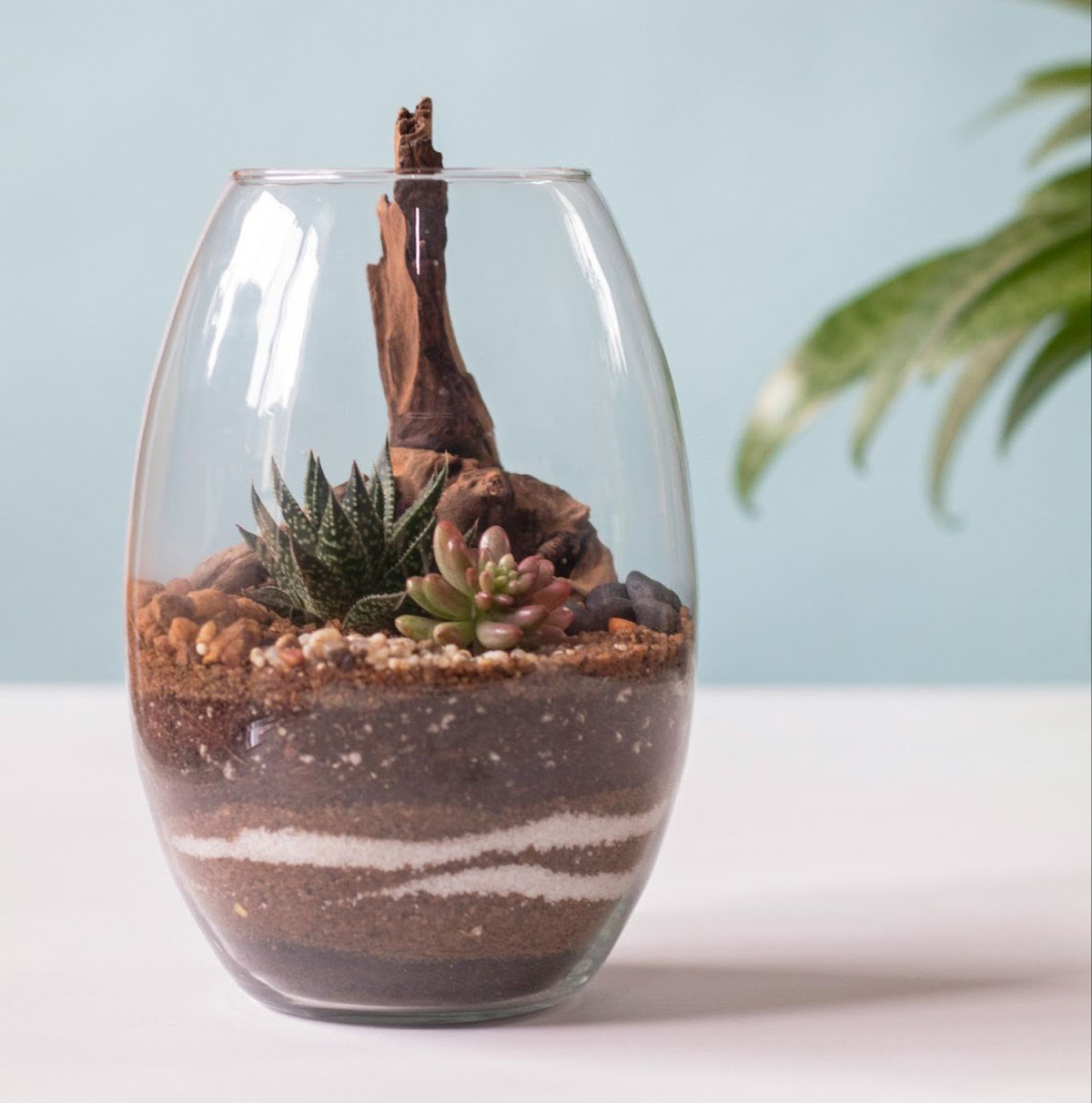 Creative DIY Wedding Centrepieces